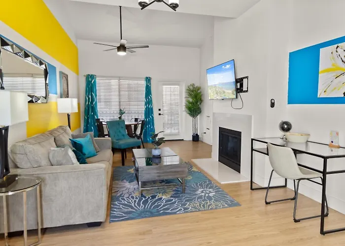 2 Min To Tpc & Local Events Arena & Fairway Hub Apartment Scottsdale