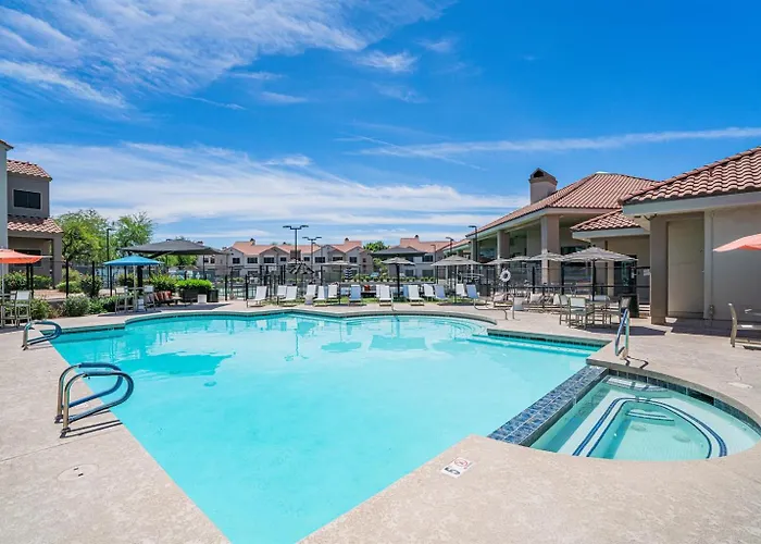 2 Min To Tpc & Local Events Arena & Fairway Hub *